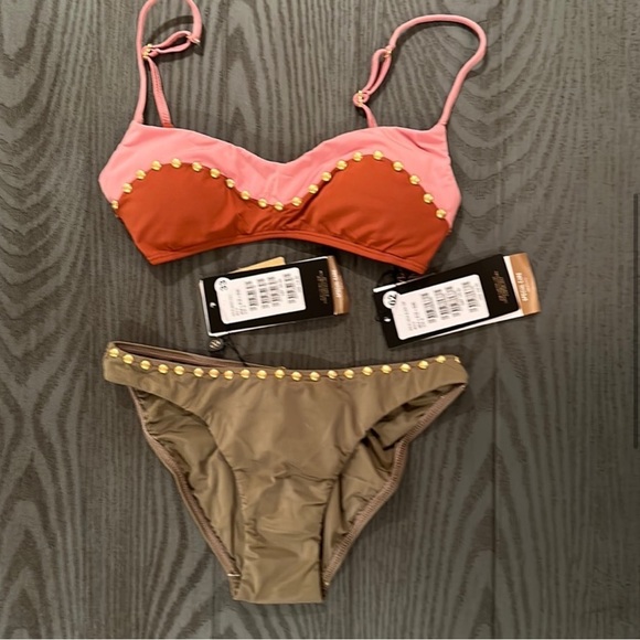 Vix Swim - Brand New - Retail $274.00 🌴🌴🌴🌴 - Picture 1 of 7